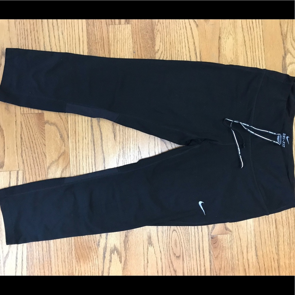Nike leggings